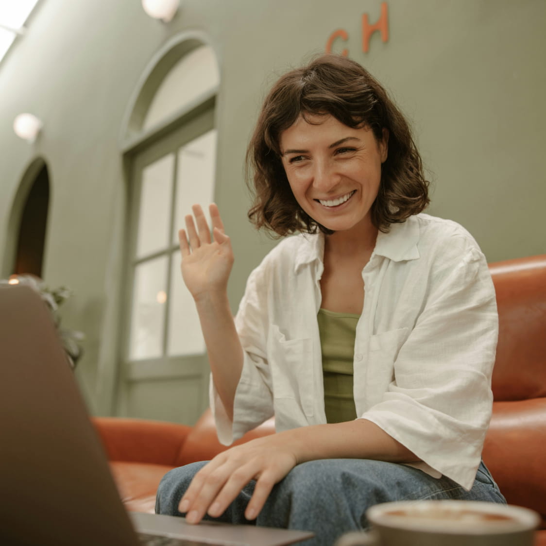 Encrypted in-app messaging interface